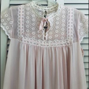 ADORABLE UNBRANDED PINK LACEY SUMMER GOWN